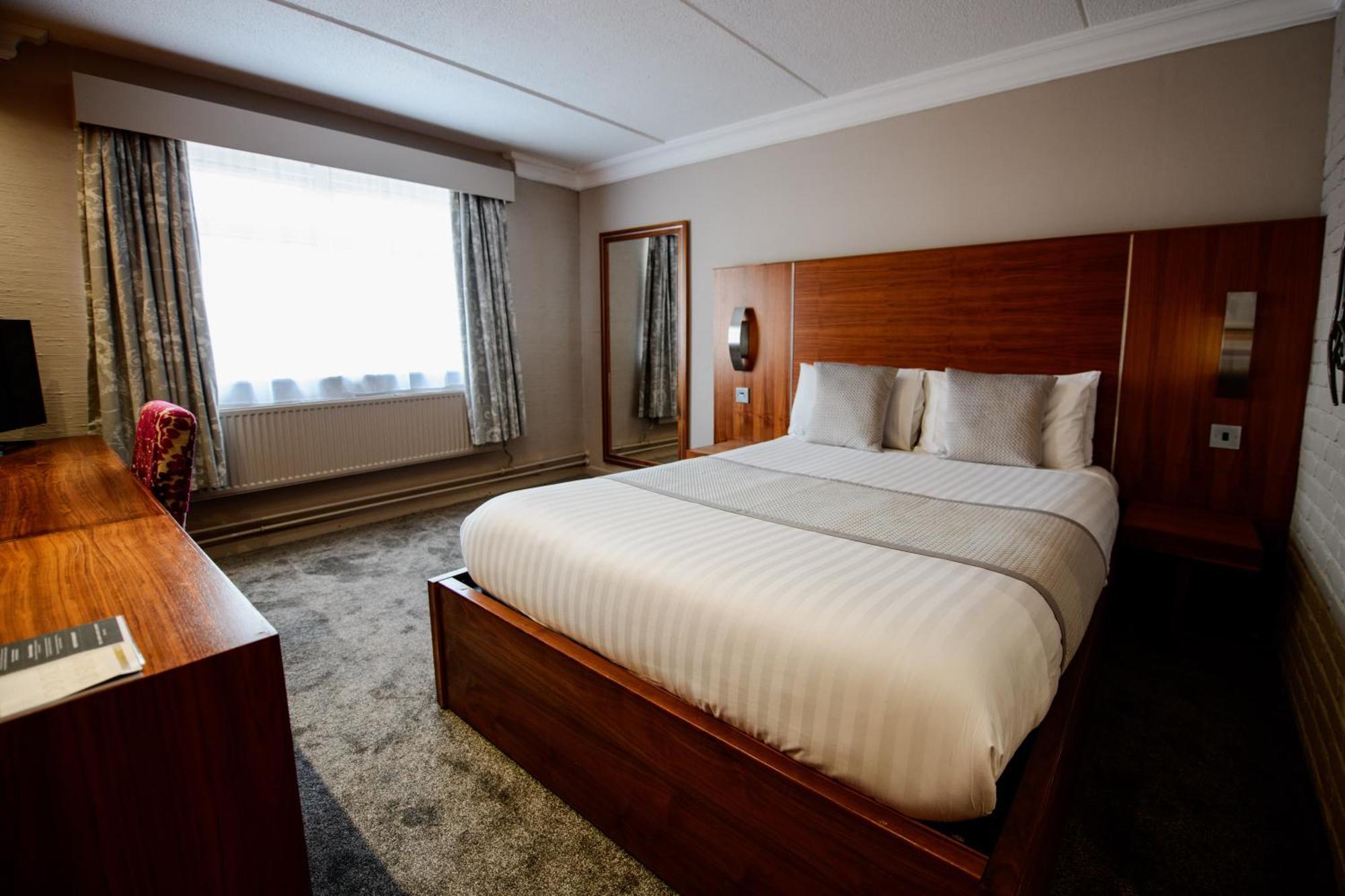 The Crown Hotel Bawtry-Doncaster Esterno foto